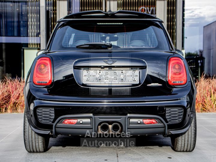 Mini Cooper John Works 2.0AS JCW 231PK - HARMAN KARDON - SPORTUITLAAT - KEYLESS GO - CARBON - CAMERA - 8