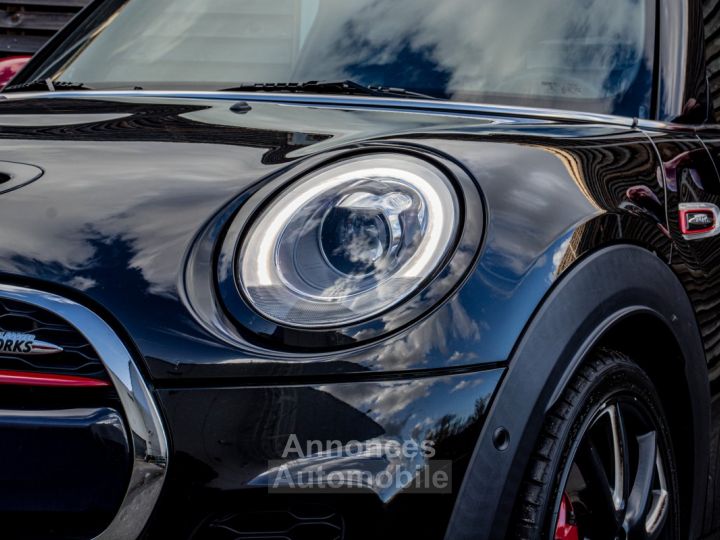 Mini Cooper John Works 2.0AS JCW - HARMAN KARDON - CRUISECONTROL - AIRCO - SENSOREN - 41