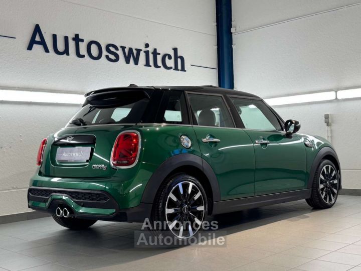 Mini Cooper S 5-Doors Pano-Comf-Cam-AdaptCruise-DrivingAss-DAB - 6