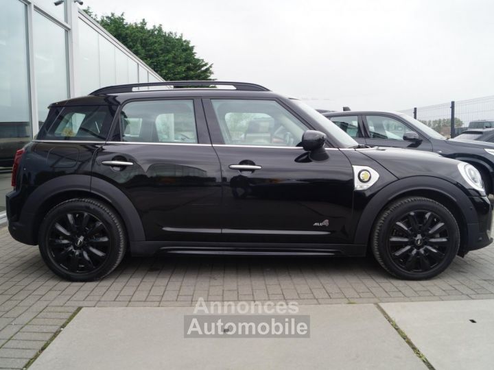 Mini Cooper SE Countryman Hybrid ALL4 Facelift ACC CAM LED PANO - 4