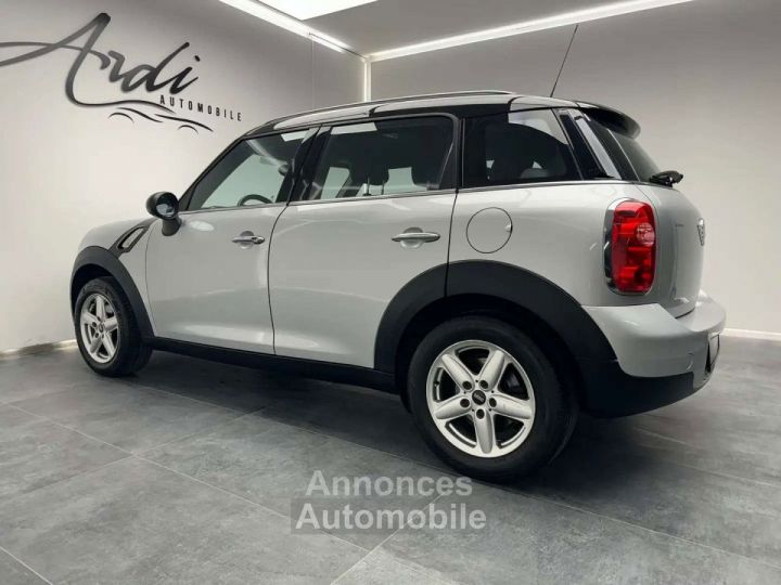 Mini Countryman Cooper 1.6i GARANTIE 12 MOIS 1er PROPRIETAIRE CUIR - 11