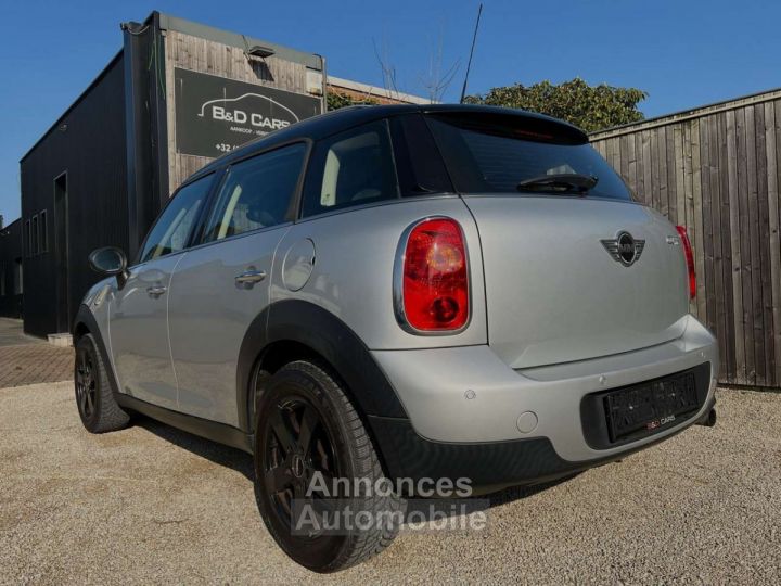 Mini Countryman Cooper 1.6i NAVI-CRUISE-16 BLACK- BT-PDC-CLIMA - 2