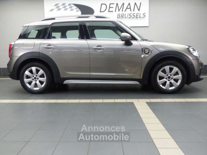 Mini Countryman Cooper SE ALL4 - 19