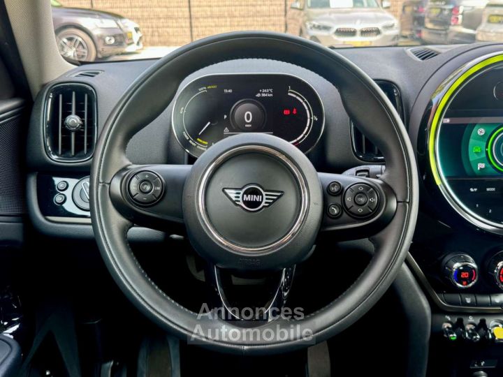 Mini Countryman Cooper SE Cockpit digital Clim auto Capteurs GPS - 17