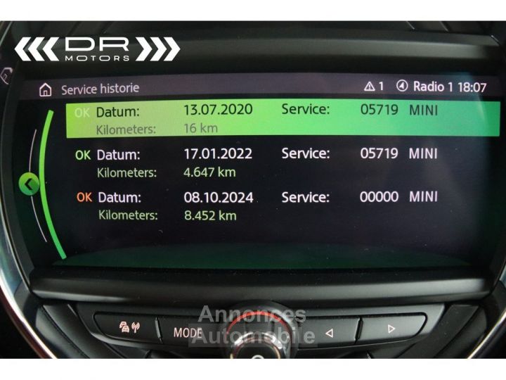 Mini One GP - CARPLAY NAVI No 1532 of 3000 - 23