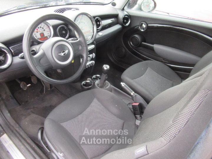 Mini One HATCH R56 Hatch 1.4i - 75 - 9