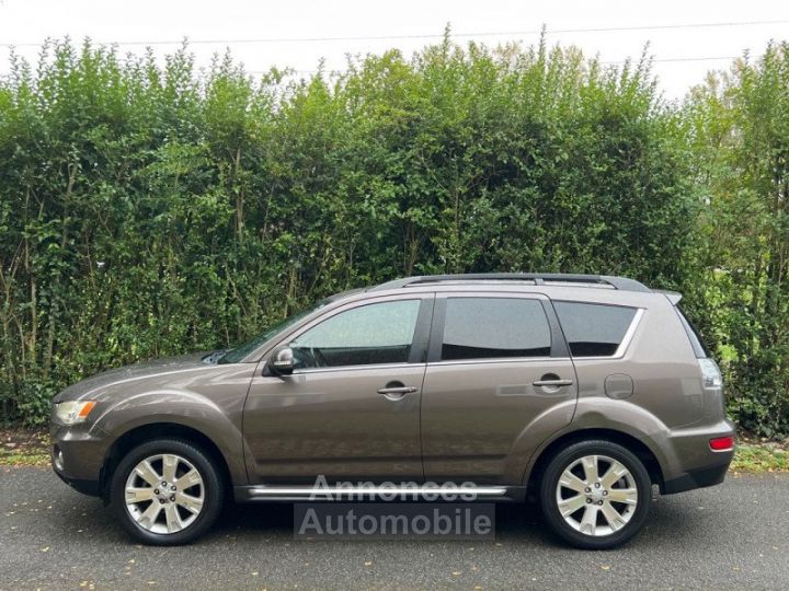 Mitsubishi Outlander 2.2 DI-D INSTYLE 4WD 156CH 141.000KM / 7 PLACES / TOIT OUVRANT - 5