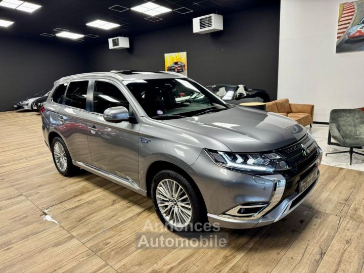 Mitsubishi Outlander PHEV III (2) TWIN MOTOR 4WD INSTYLE MY20 - 1