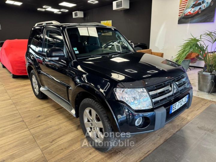 Mitsubishi Pajero III (2) 3.2 DI-D INTENSE 170 3P - 3