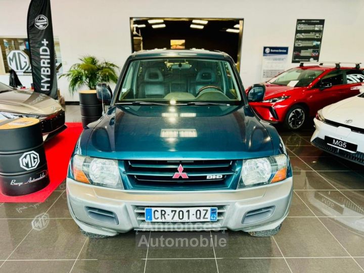 Mitsubishi Pajero III 3.2 DI-D 160 EXCEED BVA 3P - 2