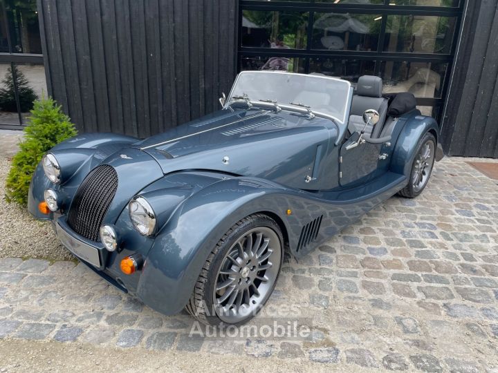 Morgan Plus Six MOTEUR: BMW 3.0L - 6 CYLINDRE - 2