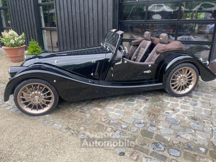 Morgan Plus Six VÉHICULE EXCLUSIVE - MOTEUR: BMW 3.0L - 6 CYLINDRE - 3