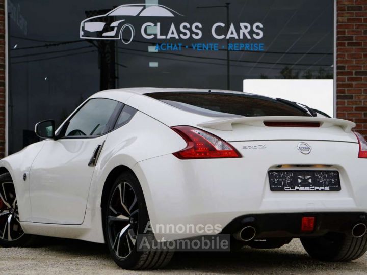 Nissan 370Z 3.7i V6 PACK 7AT-Bte AUTO-NAVI-CAM-1ER MAIN-CARNET - 4