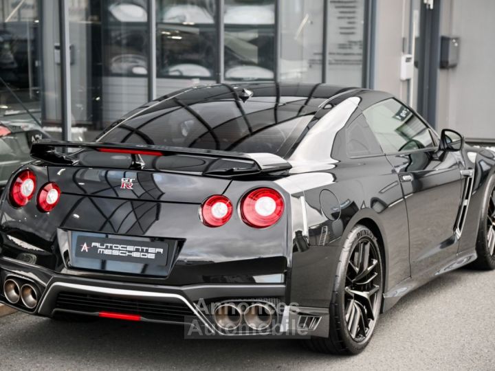 Nissan GT-R Prestige Edition - 27