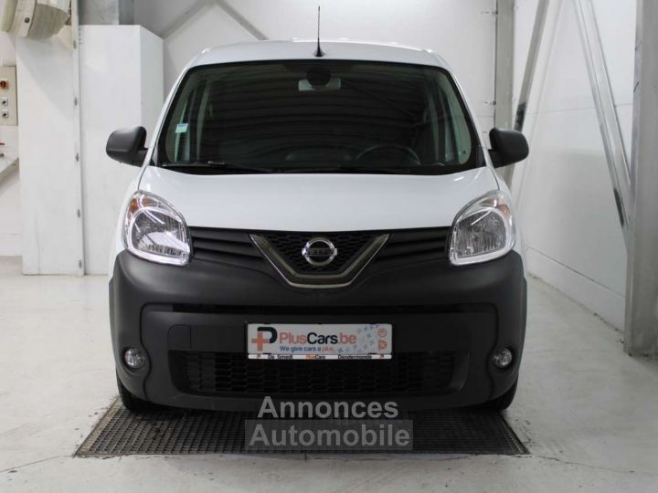 Nissan NV250 - 2