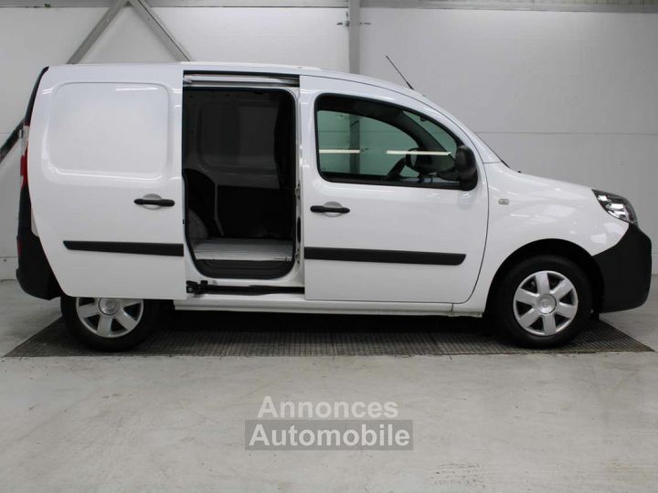 Nissan NV250 - 4