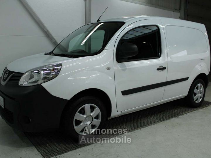 Nissan NV250 - 13