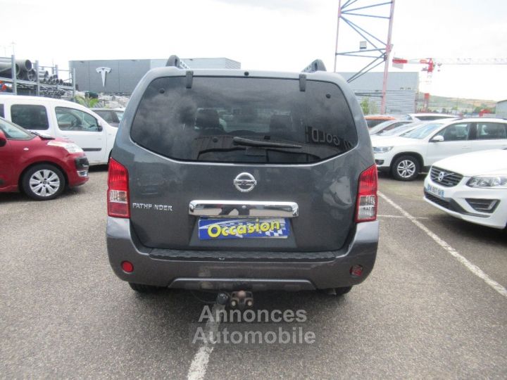 Nissan Pathfinder 2.5 dCi 190 7pl XE - 5