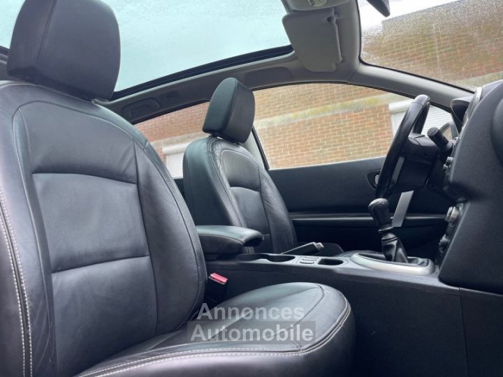 Nissan Qashqai 1.5 DCI 110CH TEKNA 2011 - TOIT PANORAMIQUE - GUIS - GPS - CAMERA - 13