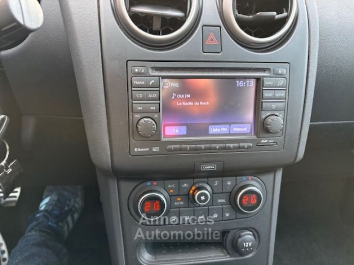 Nissan Qashqai 1.5 DCi (110Cv) CONNECT EDITION CAMERA 360 - 19