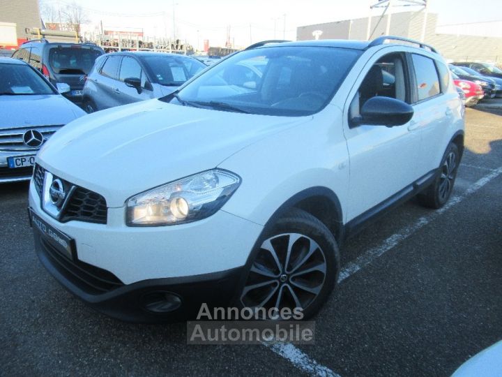 Nissan Qashqai 1.6 dCi 130 Stop/Start All-Mode 4x4-i Connect Edition - 1