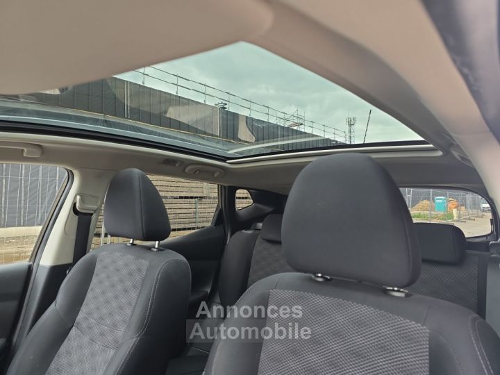 Nissan Qashqai 2017 / 1.5 dCi 110 Tekna / camera 360 / GPS / Toit ouvrant / garantie 12 mois - 14