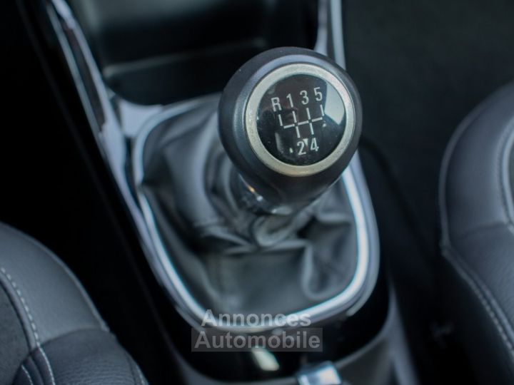 Opel Adam 1.2i Jam - HISTORIEK - APPLE CARPLAY - AIRCO - CRUISECONTROL - PARKEERSENSOREN - 24