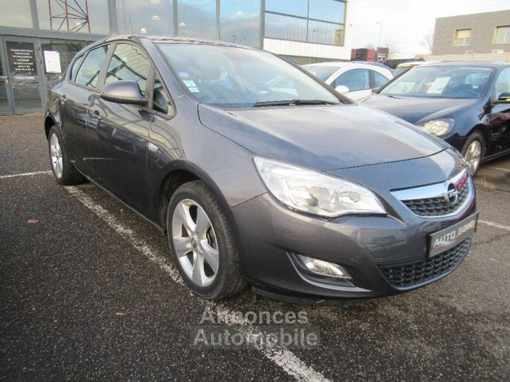 Opel Astra 1.4 Turbo 120 ch Cosmo - 3