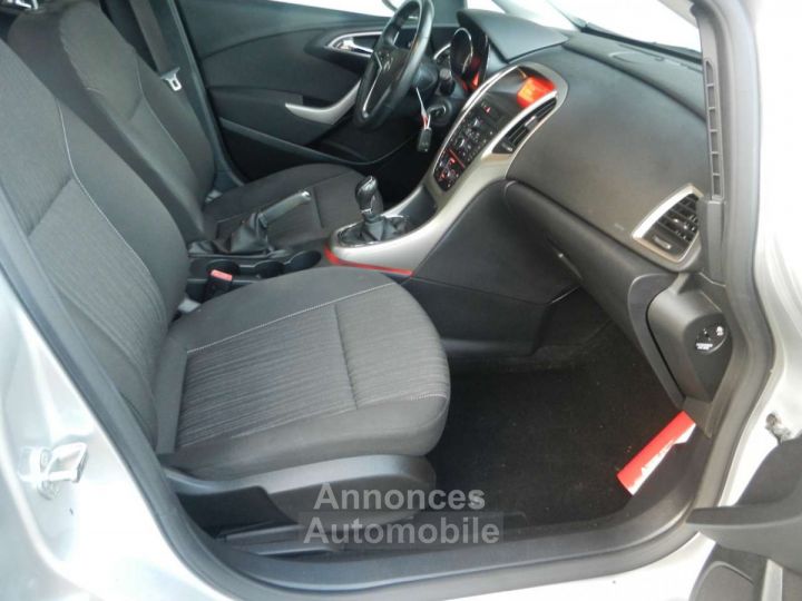 Opel Astra 1.6i 116cv Enjoy (airco pdc multifonctions ect) - 13