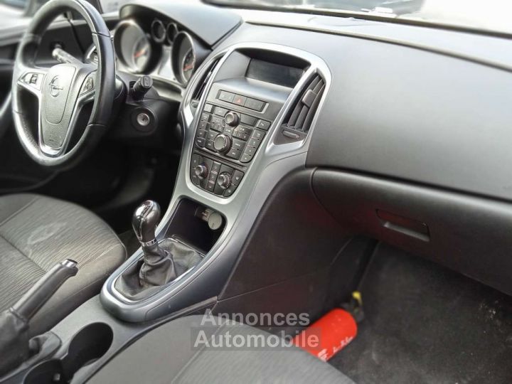 Opel Astra 1.7 CDTI 110cv CAPT.AR A.C BLUETHOOT GARANTIE 1 AN - 13