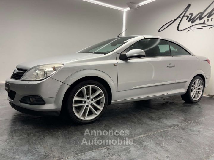 Opel Astra 1.9 CDTi CUIR SIEGE CHAUFF 1ER PROPRIO GARANTIE - 23