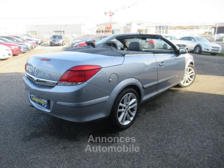 Opel Astra TWINTOP 1.9 CDTI - 150 Cosmo - 4