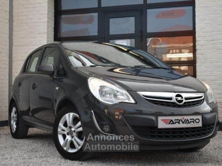 Opel Corsa 1.2i Color Edition - 4