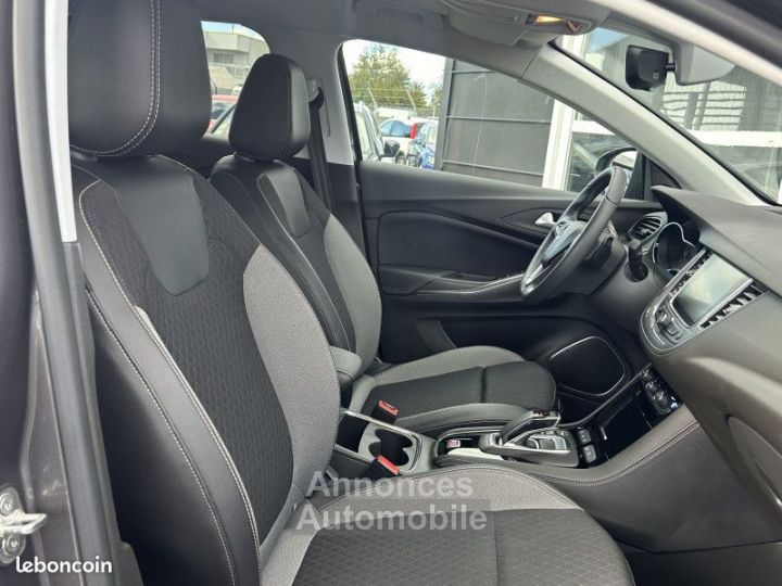 Opel Grandland X HYBRID 225CH ELEGANCE BUSINESS - 17