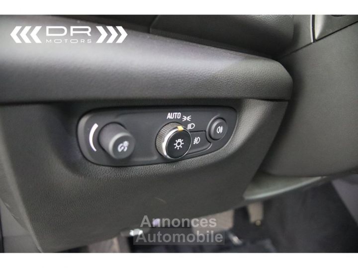Opel Insignia GRAND SPORT 1.6 CDTI INNOVATION - LEDER NAVI 360° CAMERA DAB - 38