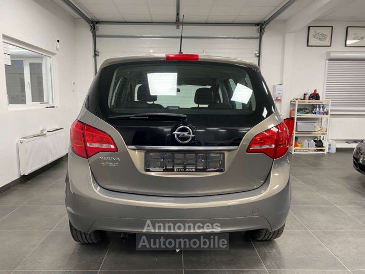Opel Meriva 1.4i Essentia PANO- NAVI BONNE ETAT - 5