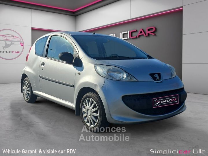 Peugeot 107 1.0 12V 68ch Trendy - 1