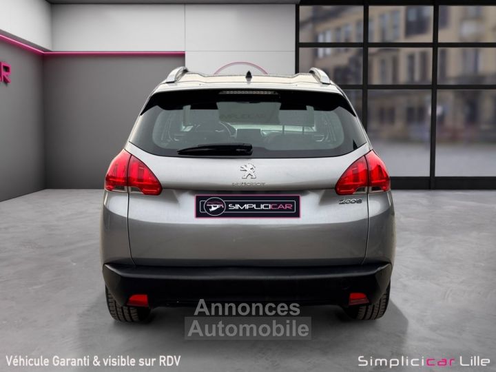 Peugeot 2008 1.2 PureTech 82ch BVM5 Allure - 6