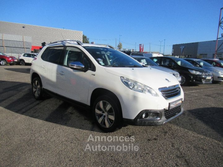 Peugeot 2008 1.2 PureTech 82ch BVM5 Style - 3