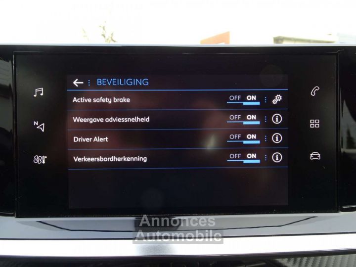 Peugeot 2008 1.2 PureTech Active | CARPLAY, TREKHAAK, CAMERA - 28