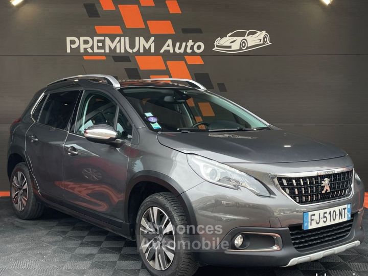 Peugeot 2008 1.2i 130 cv Crit'air 1 Allure Gris Platinium Boite Automatique Caméra de recul Climatisation Ct Ok 2027 - 2