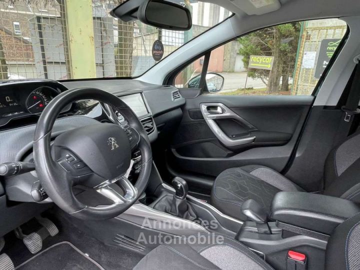 Peugeot 2008 1.2i STYLE*EURO6*AIDE SATIONNEMENT*CAMERA'S*CLIM BIZONE AUTO* - 7