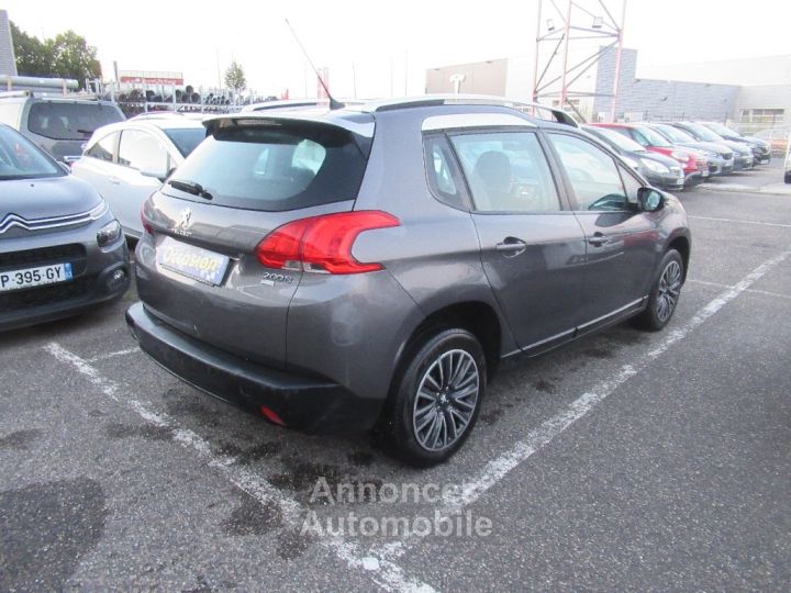 Peugeot 2008 1.6 BlueHDi 100ch SetS BVM5 Allure - 3