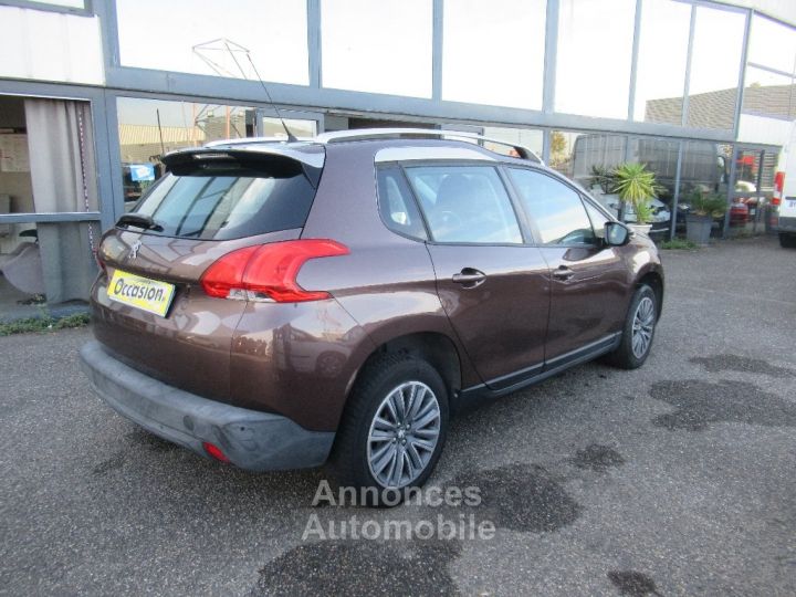 Peugeot 2008 1.6 e-HDi 92ch FAP BVM5 Active - 4