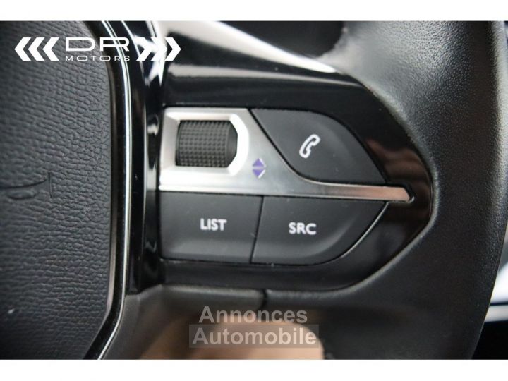 Peugeot 2008 e-2008 ALLURE - NAVI LED MIRROR LINK - 36