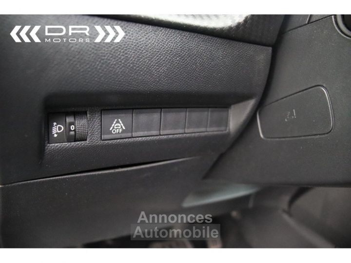 Peugeot 2008 e-2008 ALLURE - NAVI LED MIRROR LINK - 38