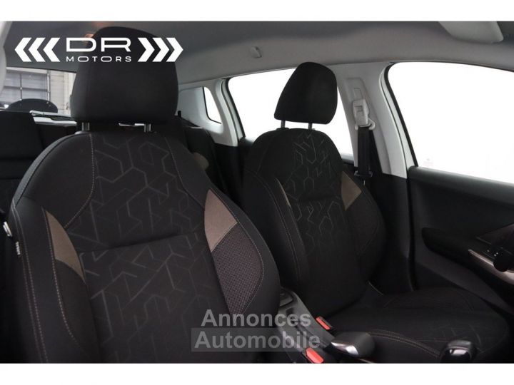 Peugeot 2008 NAVI - BLUETOOTH TOPSTAAT - 14