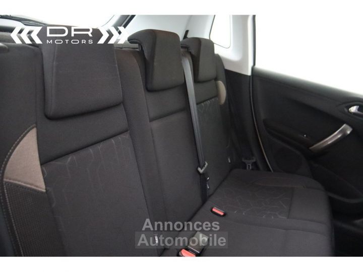 Peugeot 2008 NAVI - BLUETOOTH TOPSTAAT - 15