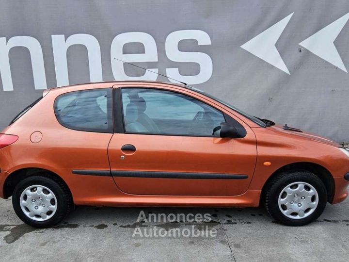 Peugeot 206 1.1i XN - 4