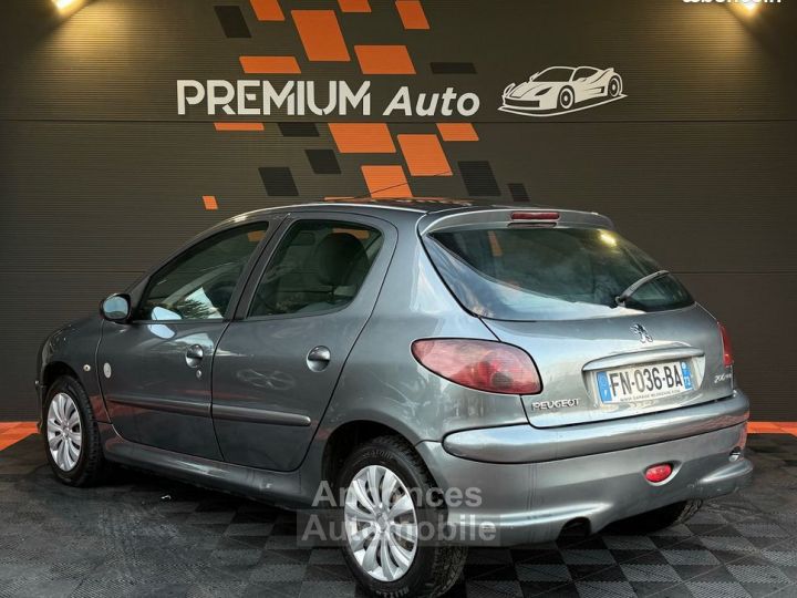 Peugeot 206 1.4 HDi 70 Cv Climatisation Automatique 5 Portes Ct Ok 2026 - 4